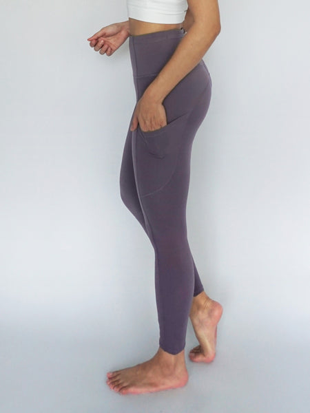 Leggings with practical pockets for yogis and runners- Banana Fighter