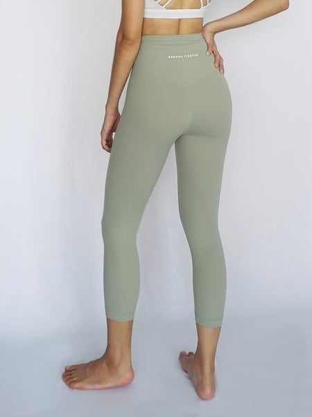 Cinch Legging- SAGE - Banana Fighter