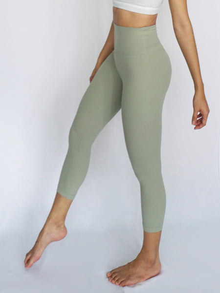 Cinch Legging- SAGE - Banana Fighter