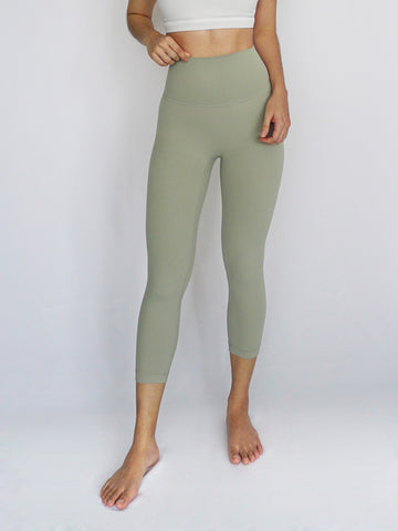 Cinch Legging- SAGE - Banana Fighter